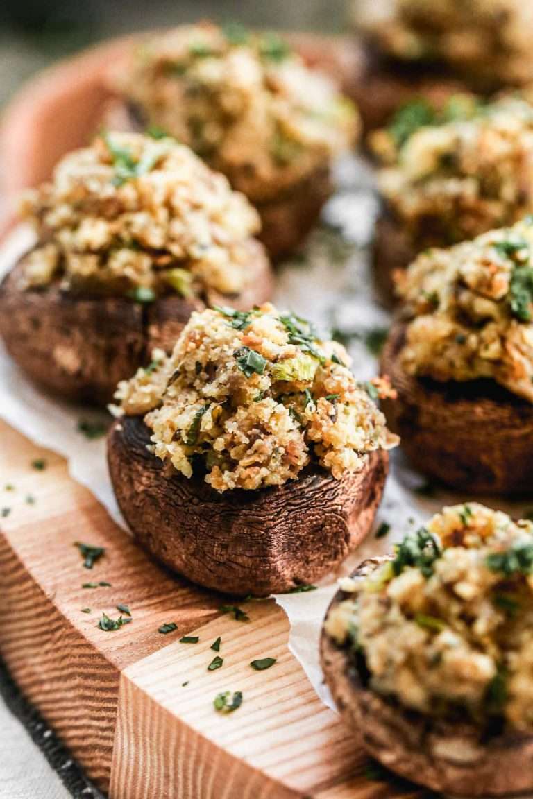 Creamy-Sauasge-Stuffed-Mushrooms